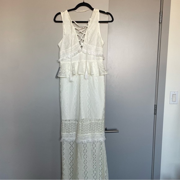 NWT Foxiedox White Lace Sheer Maxi Dress Size Small - Picture 3 of 5